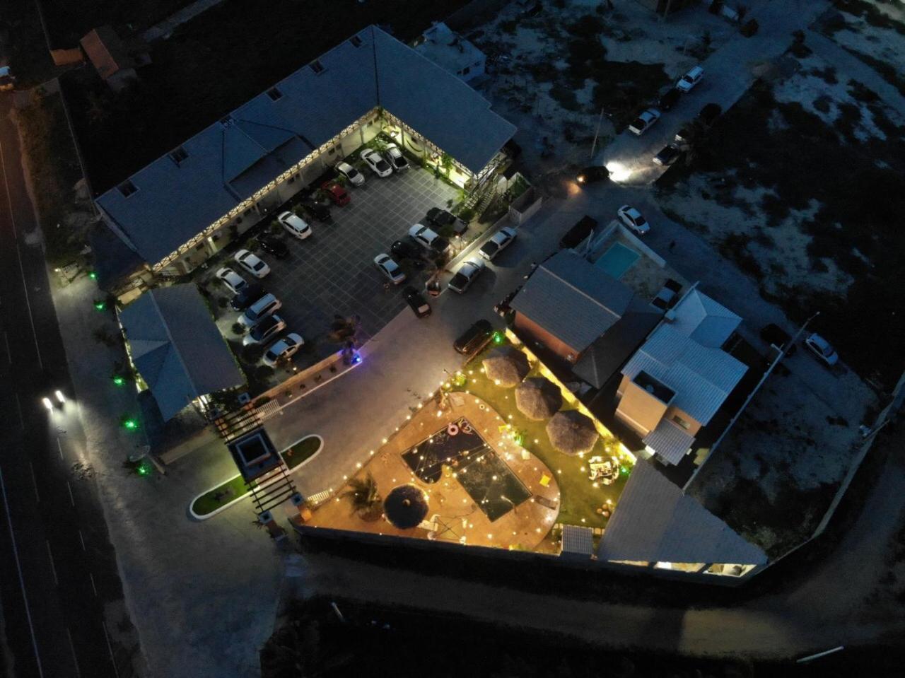 Leao Beach Pousada 路易斯科雷亚 外观 照片